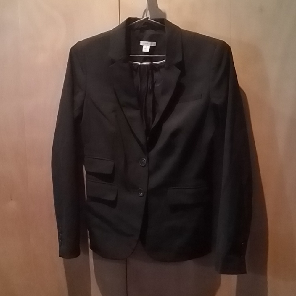 Women's multi functional pocket black blazer from Gap- size 0 (stretch). - Picture 1 of 6